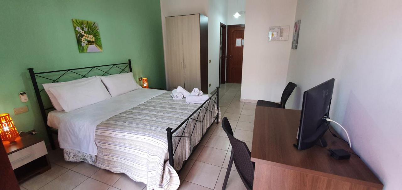 Costa Gaia Rooms 산비토로카포 외부 사진